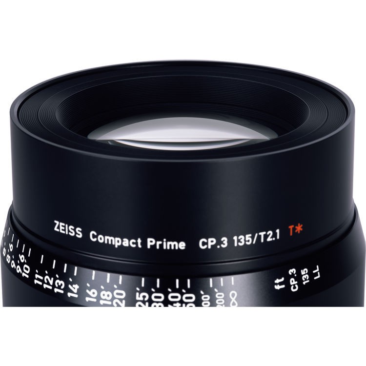 Zeiss CP.3 135mm T2.1 (PL, métrique) - Objectif Prime Cinéma Zeiss CP.3 135mm T2.1 (PL, métrique) - Objectif Prime Cinéma