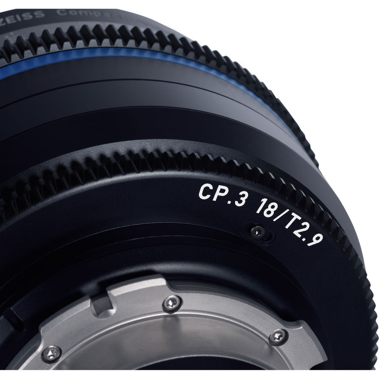 Zeiss CP.3 18mm T2.9 (Canon EF, métrique) - Objectif Prime Cinéma Zeiss CP.3 18mm T2.9 (Canon EF, métrique) - Objectif Prime Cinéma