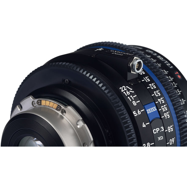 Zeiss CP.3 18mm T2.9 (PL, métrique) XD - Objectif Prime Cinéma Zeiss CP.3 18mm T2.9 (PL, métrique) XD - Objectif Prime Cinéma