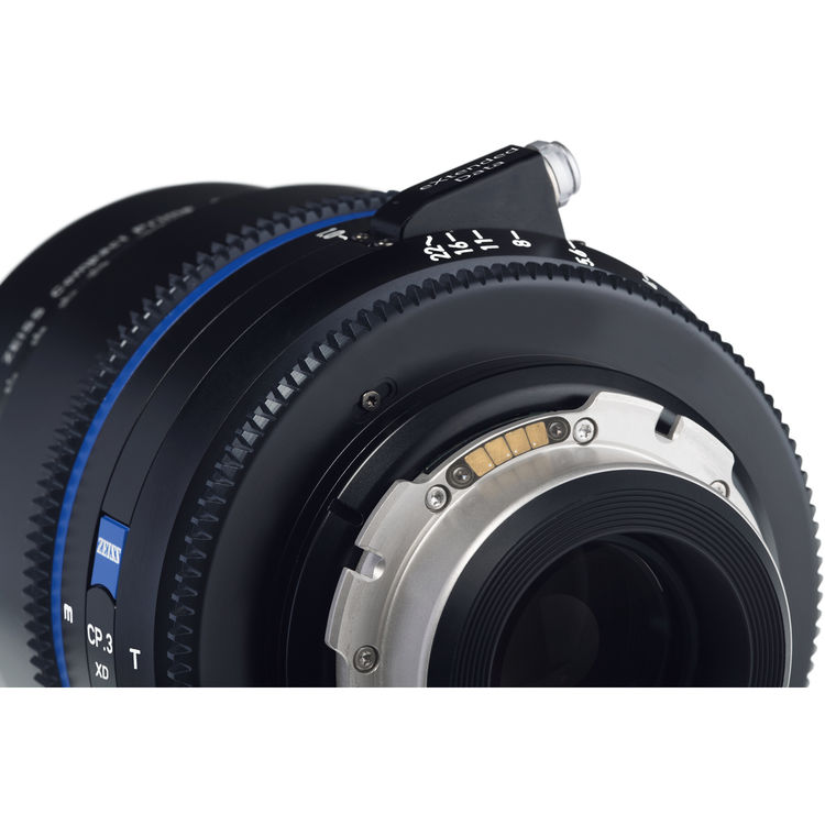 Zeiss CP.3 28mm T2.1 (PL, imperial) XD - Objectif Prime Cinéma Zeiss CP.3 28mm T2.1 (PL, imperial) XD - Objectif Prime Cinéma