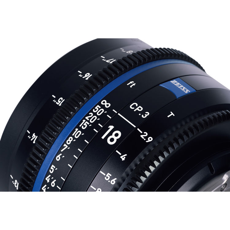 Zeiss CP.3 28mm T2.1 (Micro 4/3, métrique) - Objectif Prime Cinéma Zeiss CP.3 28mm T2.1 (Micro 4/3, métrique) - Objectif Prime Cinéma