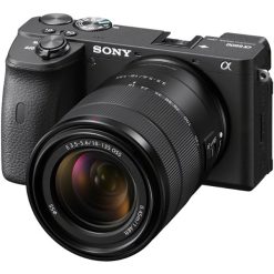 Sony Alpha 6600 avec 18-135mm – Appareil photo