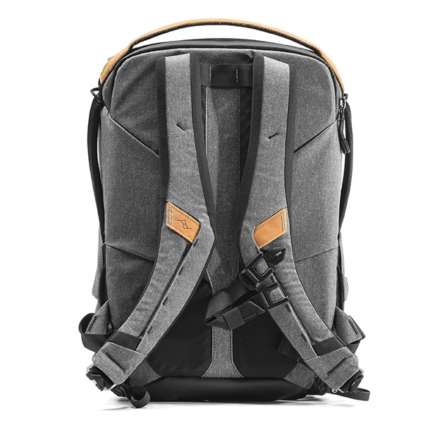 Peak Design Everyday Backpack 20L v2 Charcoal - Sac à dos Peak Design Everyday Backpack 20L v2 Charcoal - Sac à dos