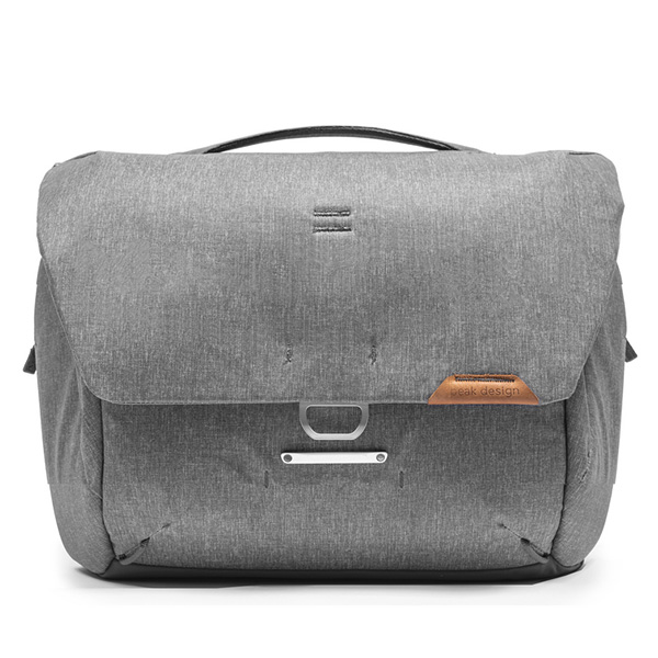 Peak Design Everyday Messenger 13L v2 Ash - Sac Messenger Peak Design Everyday Messenger 13L v2 Ash - Sac Messenger