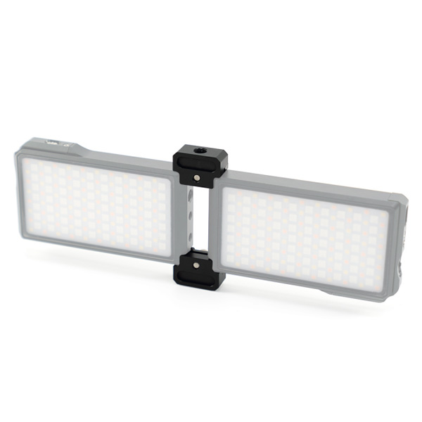 PilotCine MagiCUBE AMC2-TW - Support pour Atomcube (2 torches) PilotCine MagiCUBE AMC2-TW - Support pour Atomcube (2 torches)