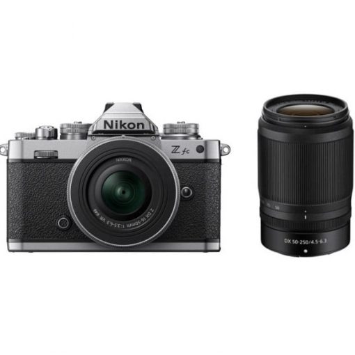 Nikon Z Fc Avec 16 50mm Et 50 200mm