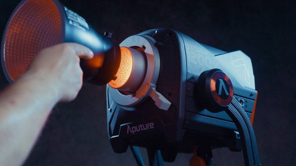 Aputure BLAIR Engine : le renouveau de la LED ?