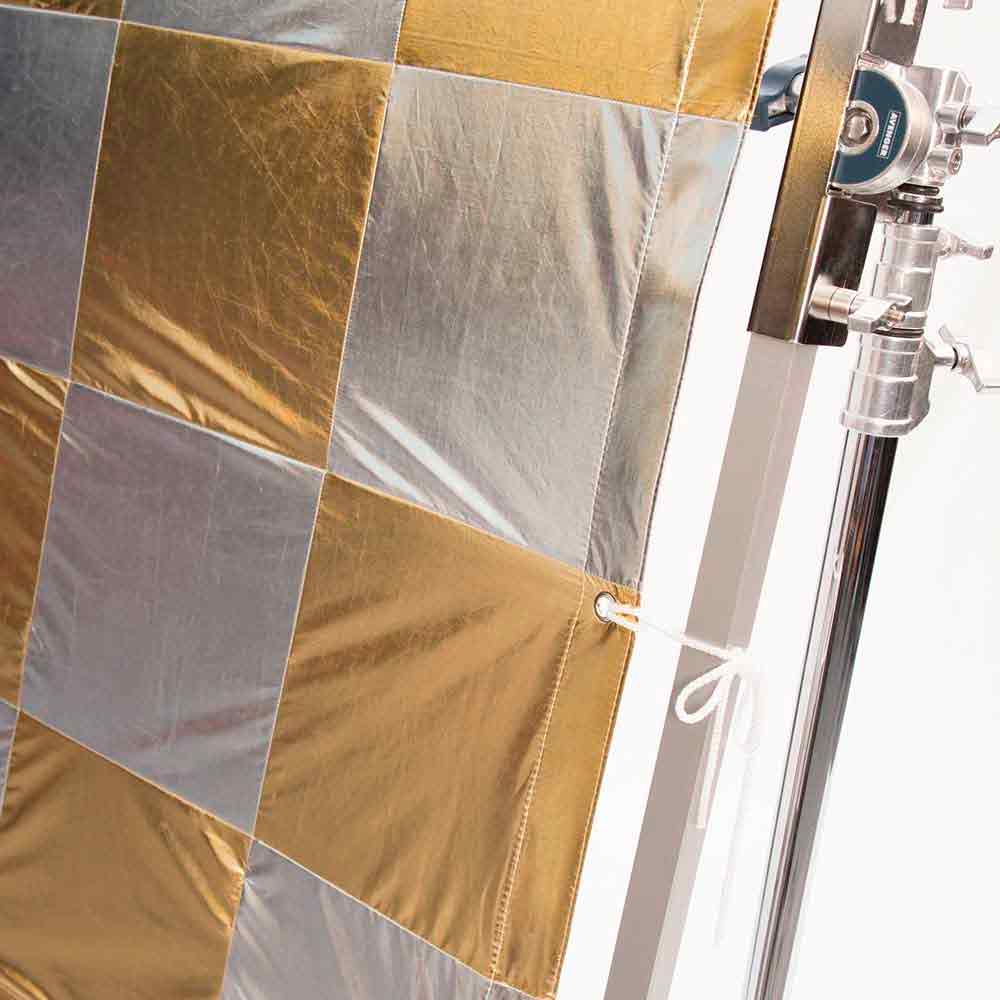 Daylight Toile Silver/Gold Checker board (Damier) 6x6 (1.8x1.8m) Daylight Toile Silver/Gold Checker board (Damier) 6x6 (1.8x1.8m)