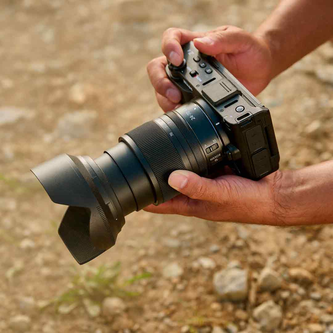 Nikon Zr